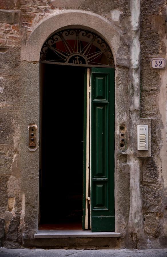 ルッカ A Palazzo Busdraghi Residenza D'Epoca Bed & Breakfast エクステリア 写真