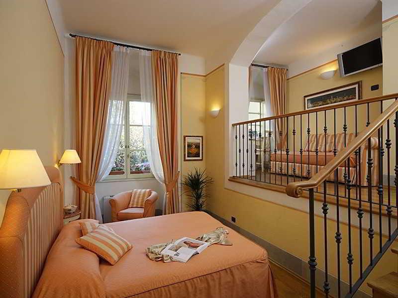 ルッカ A Palazzo Busdraghi Residenza D'Epoca Bed & Breakfast 部屋 写真